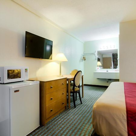 Econo Lodge Shorewood Cameră foto